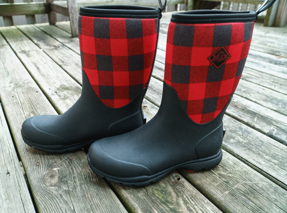 red buffalo plaid rain boots