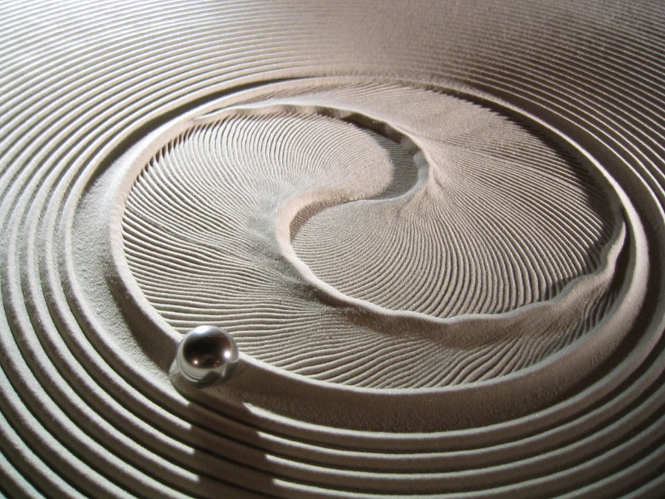 Sisyphus Kinetic Art Table