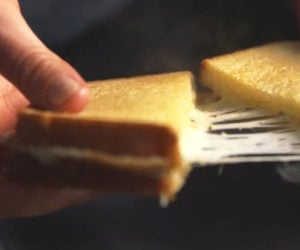 Grilled Cheese Party Hack