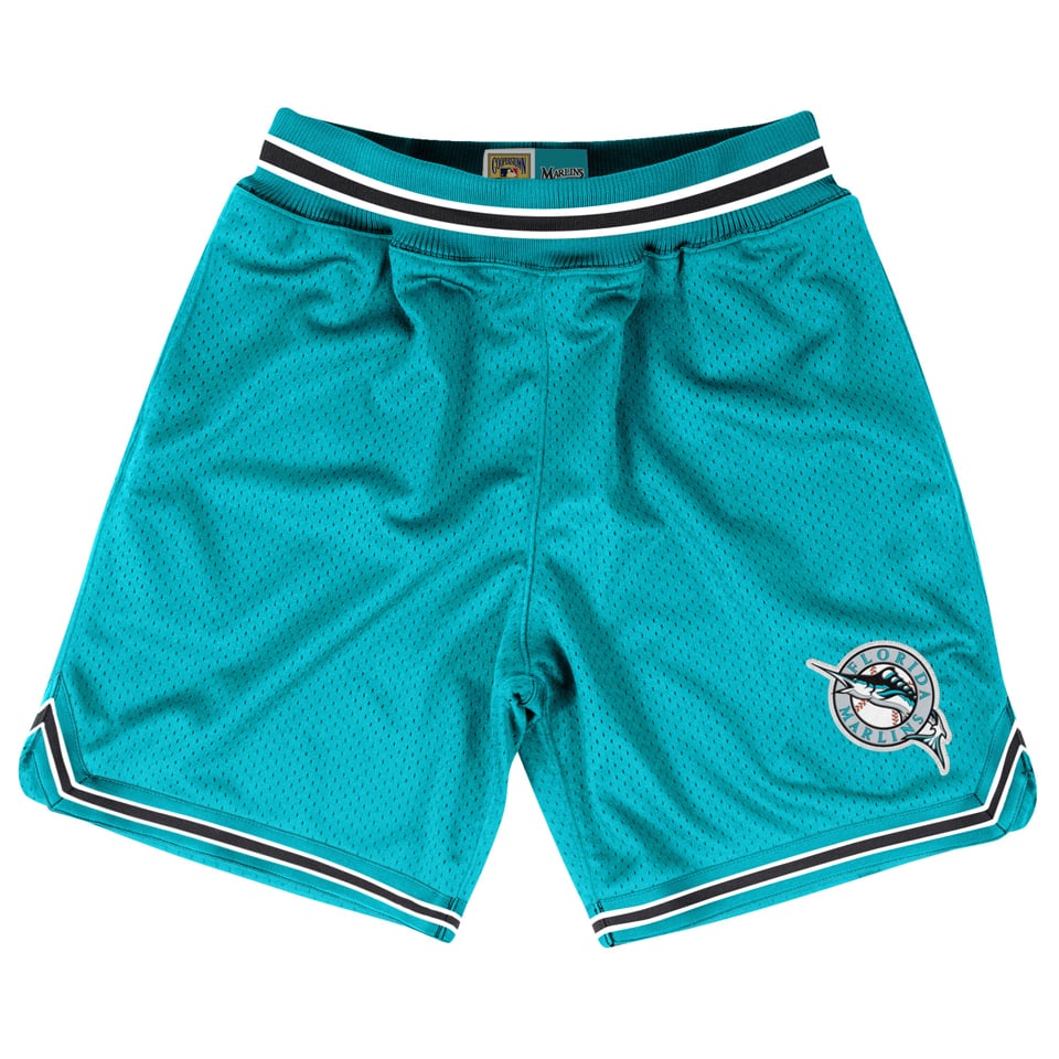 Mitchell & Ness Playoff Win Shorts