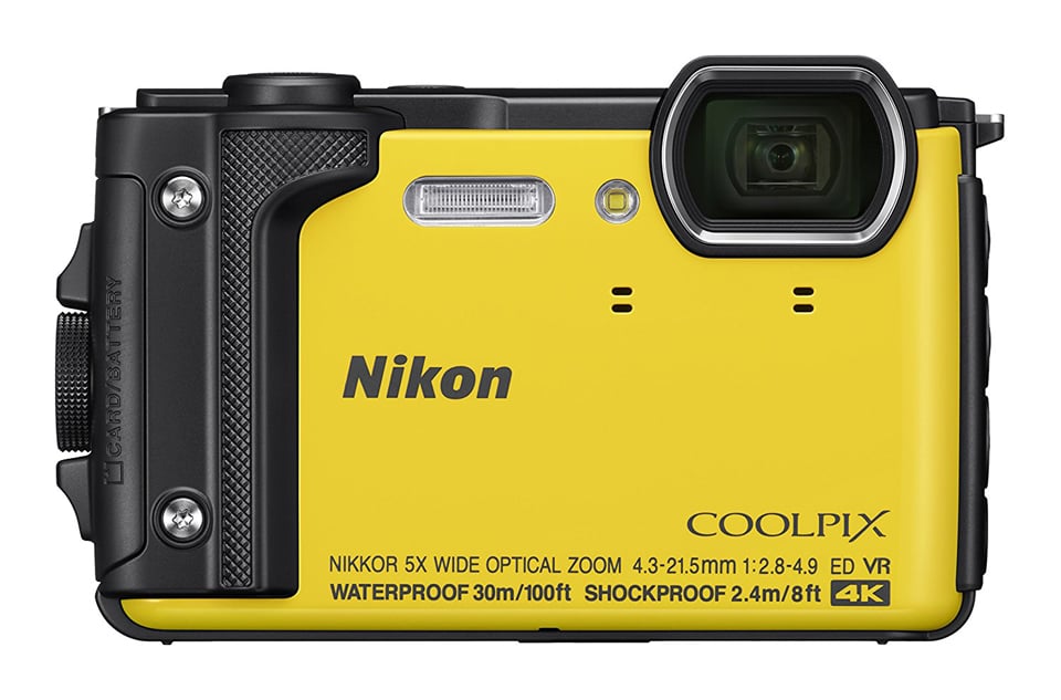 NIkon Coolpix W300