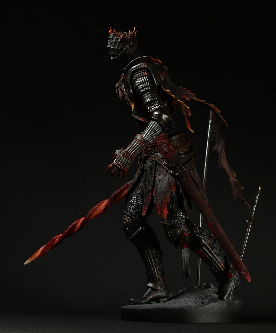 Gecco Soul of Cinder Statue