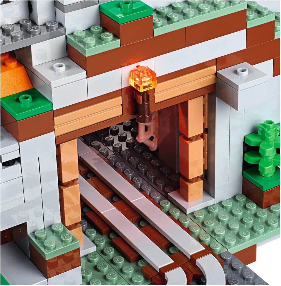 Lego Minecraft The Mountain Cave