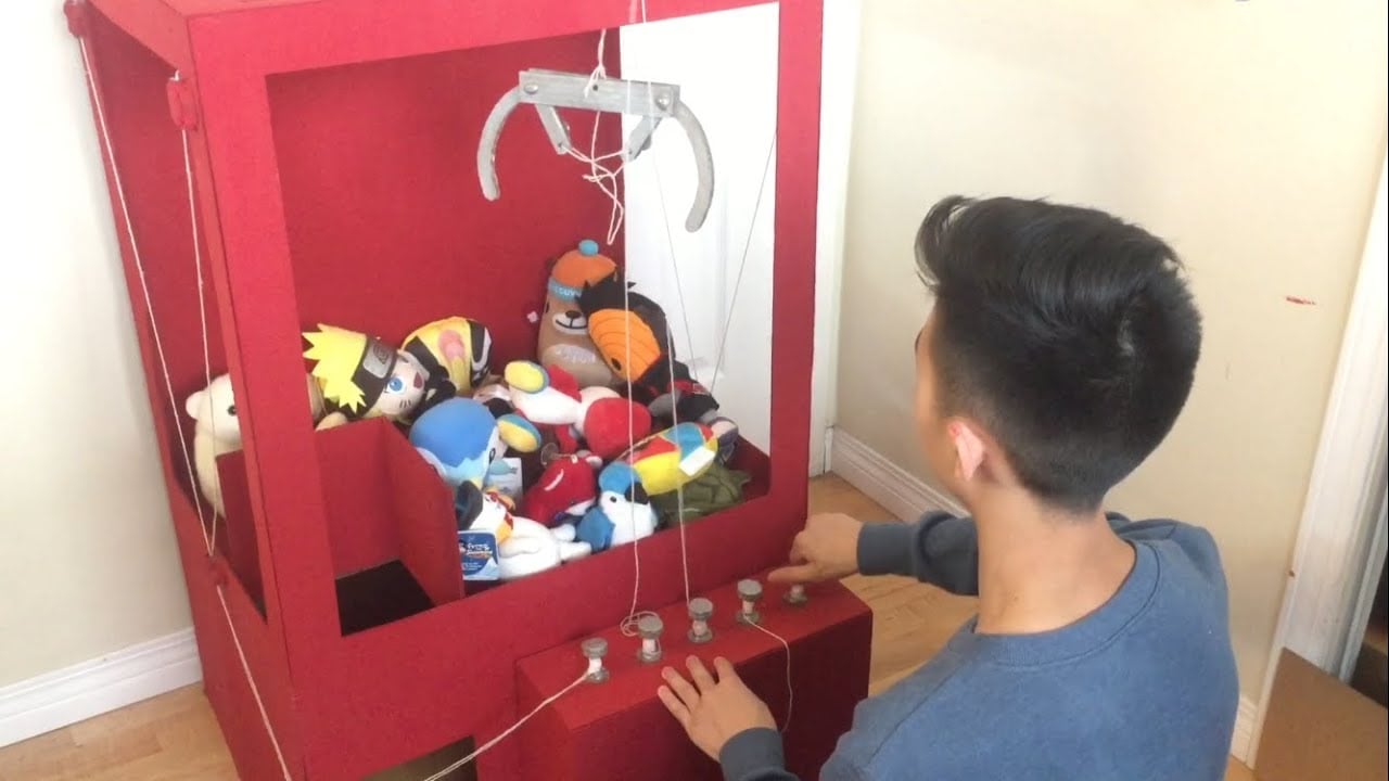 Learn How to Make Your Own Claw Machine from Cardboard
