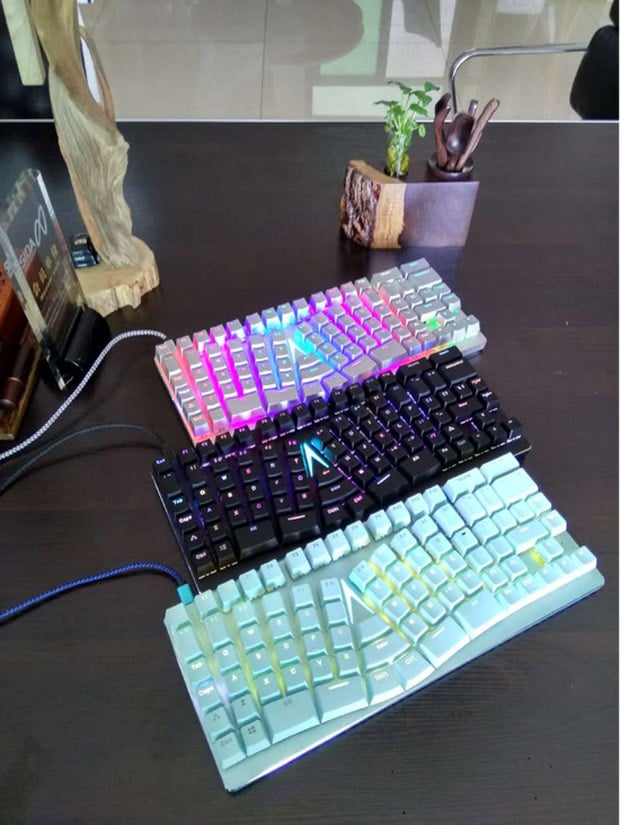 X-Bows Ergonomic Mechanical Keyboard