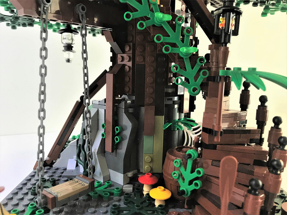 LEGO Treehouse