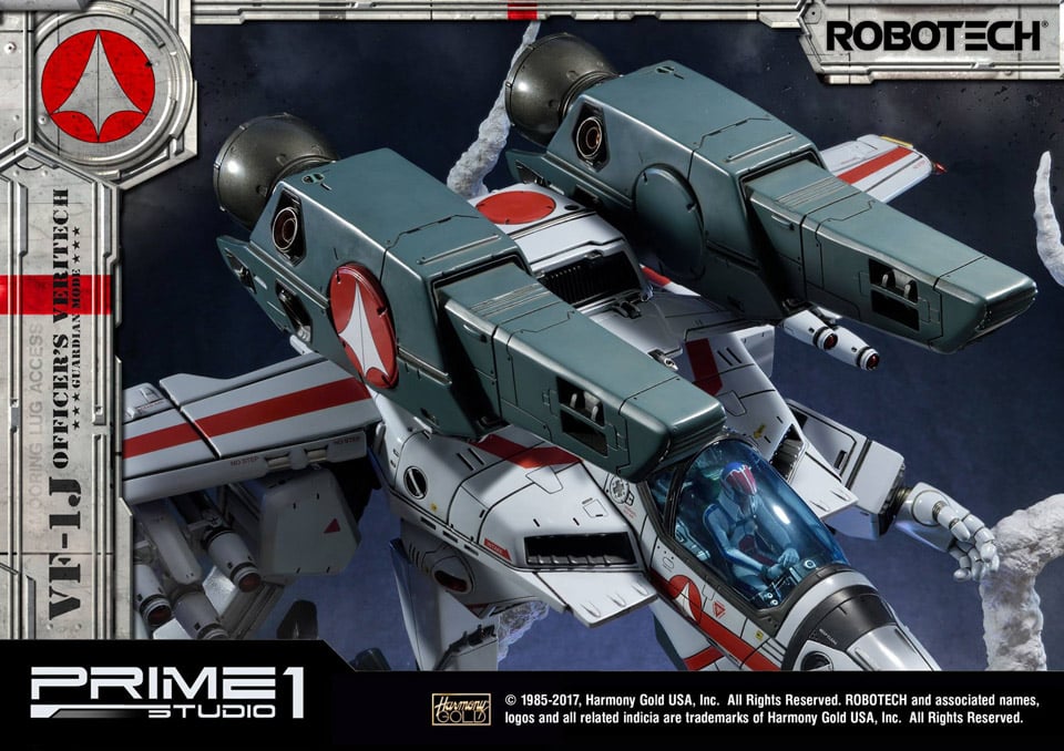 Robotech VF-1J Guardian Mode Statue