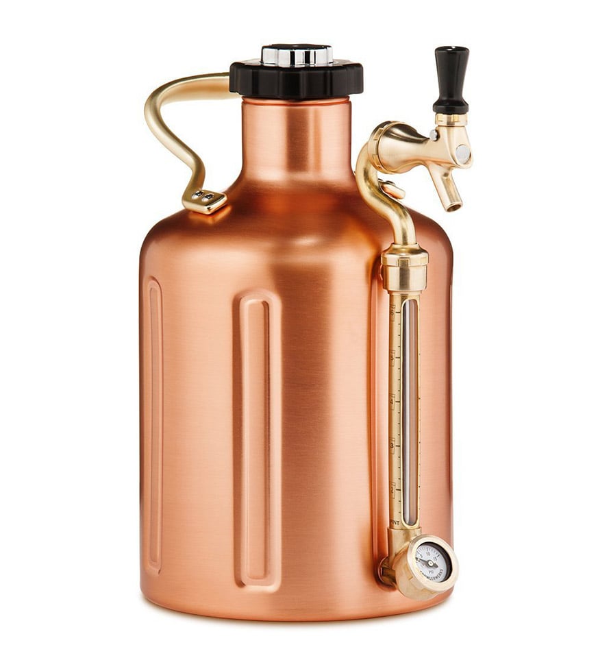 This Pressurized Steel Growler Keeps Craft Beer Fresh for 2 Weeks