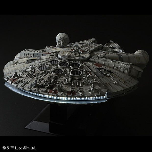 Bandai's 1:72 Millennium Falcon is the Ship's Ultimate Scale Model