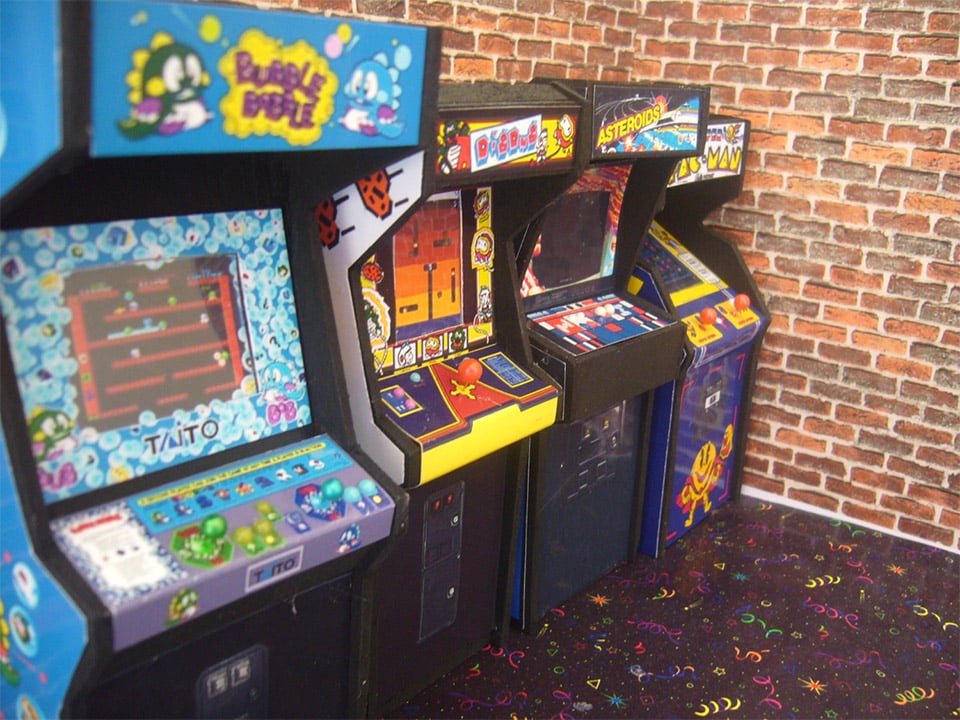 Mini Arcade & Pinball Machines