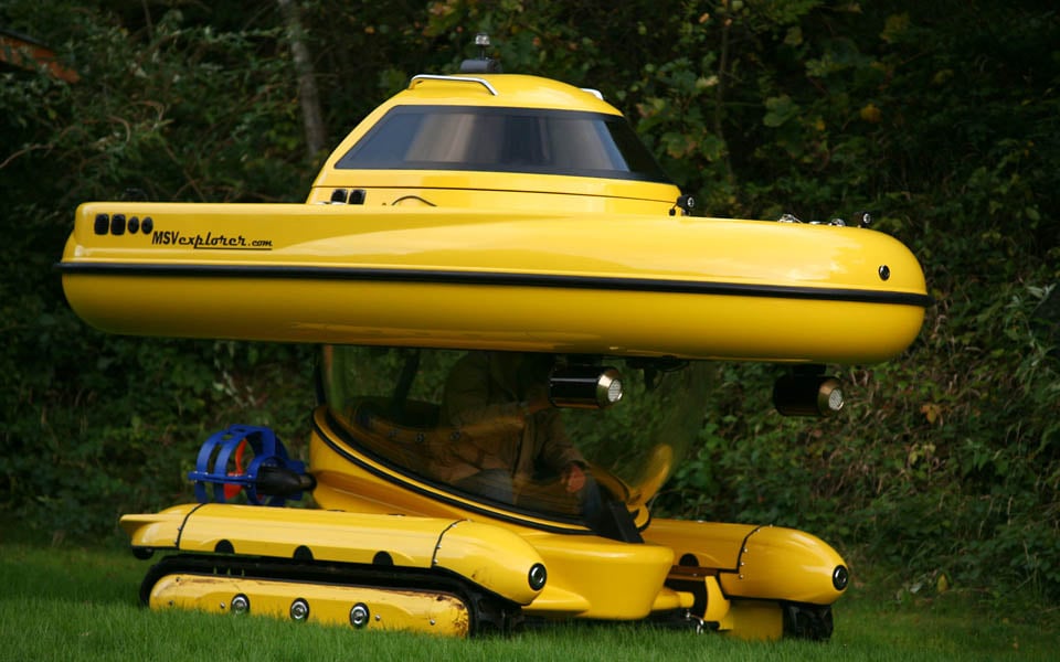 Amphibious Sub-Surface Watercraft