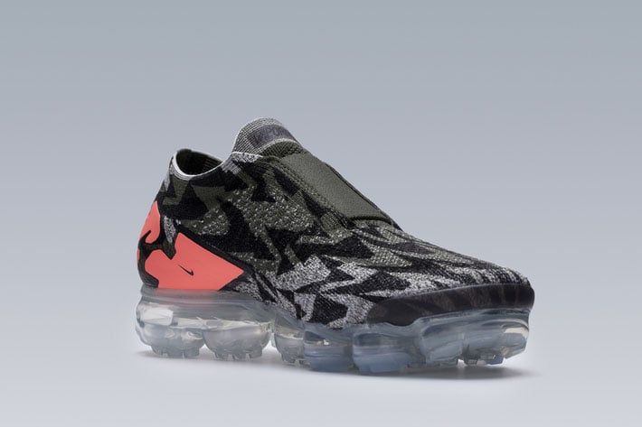 HIDDEN IN PLAIN VIEW NIKE AIR VAPORMAX MOC 2 X