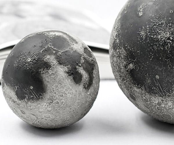 Deal: LUNAR AR Moon Models