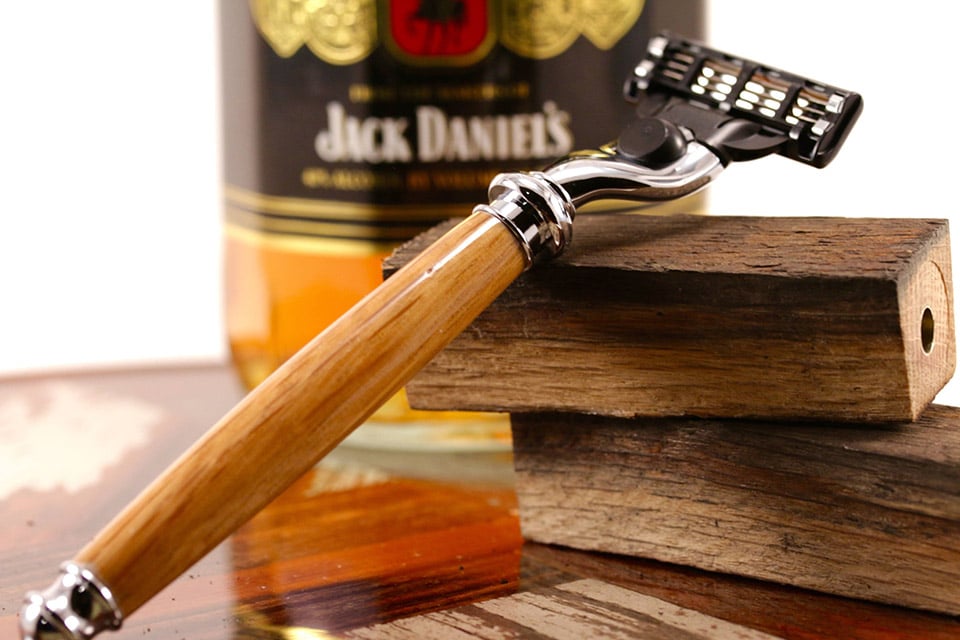 Whiskey Barrel Razor