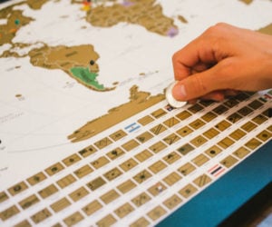 Deal: Scratch-off World Map