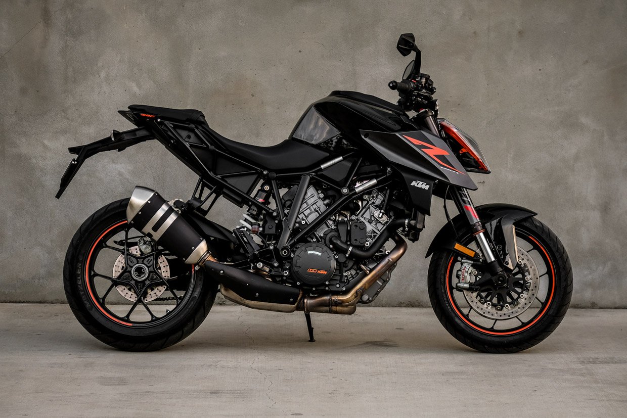 Ridden: KTM 1290 Super Duke R