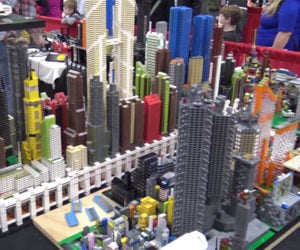 Incredible LEGO Micro City