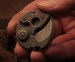 Coin Claw Pocket Knife