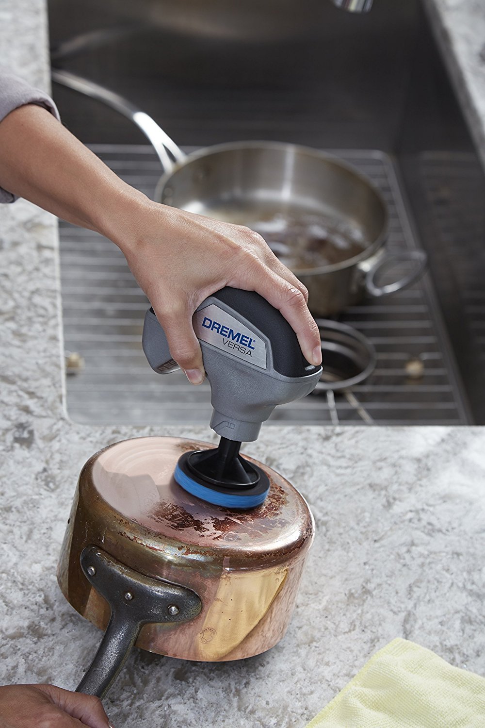 international ankomme efterligne Dremel Versa Rotary Cleaner Spins Away Dirt and Grime