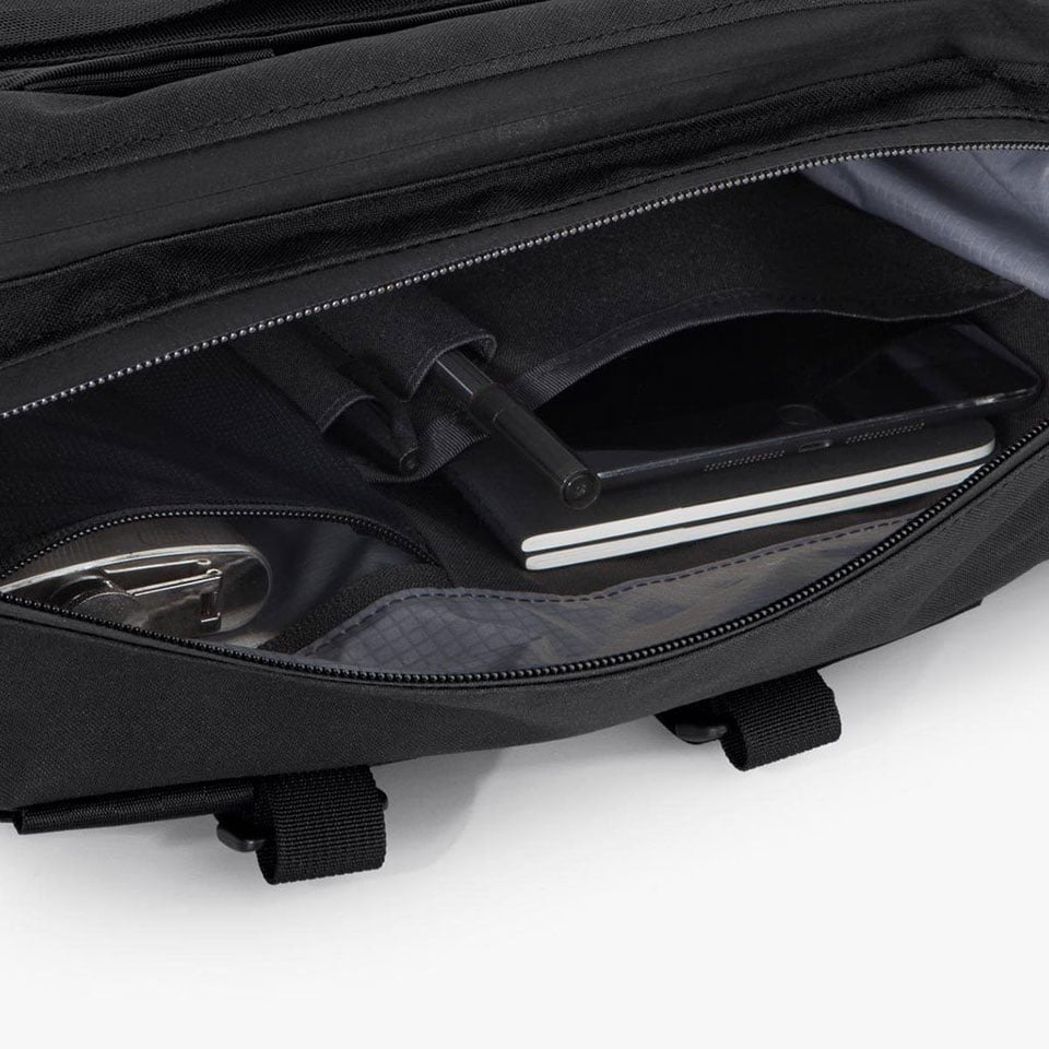 Transit Arkiv Briefcase