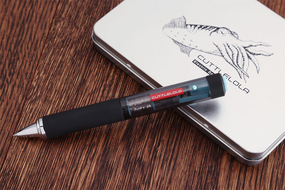 DotsPen: An electric drawing pen that lets you create dot-based