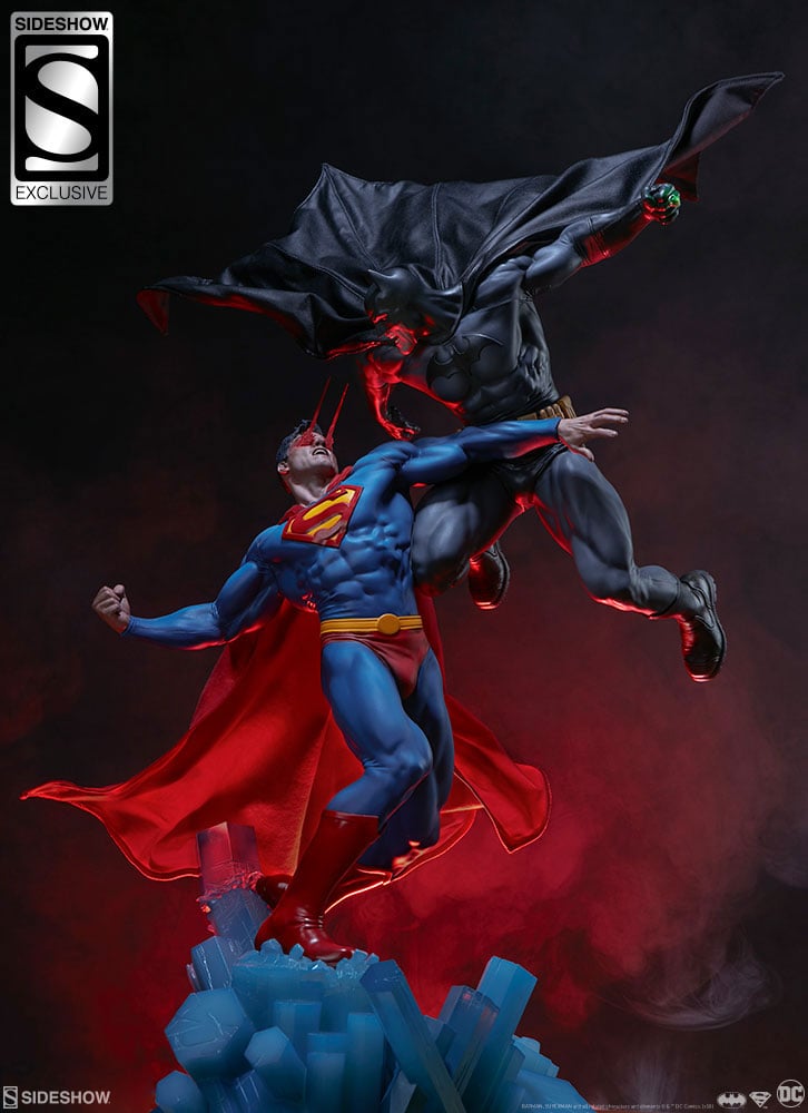 Batman vs. Superman Diorama