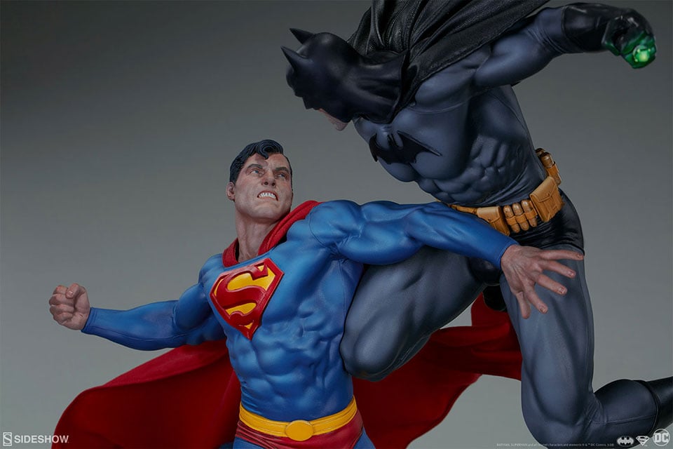 Batman vs. Superman Diorama