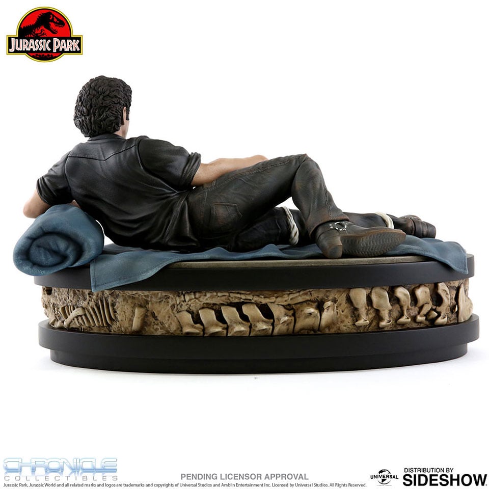 Jurassic Park Ian Malcolm Statue