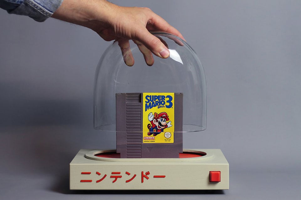 PYUA NES & Famicom Console
