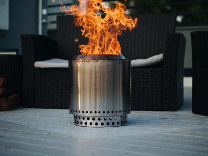 Solo Stove's Innovative Fire Pit Now Comes in Two Sizes