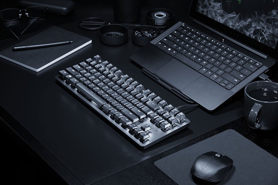 The Razer Blackwidow Lite is a Minimal and Silent Gaming Keyboard