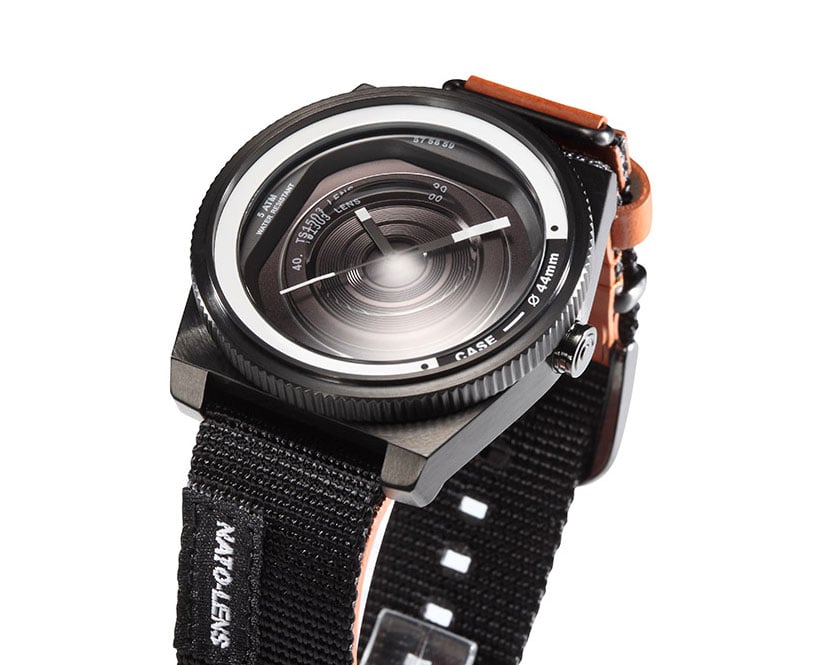 Ironisch paddestoel bericht The Tacs Nato Lens Watch is Inspired By Camera Straps and Lenses
