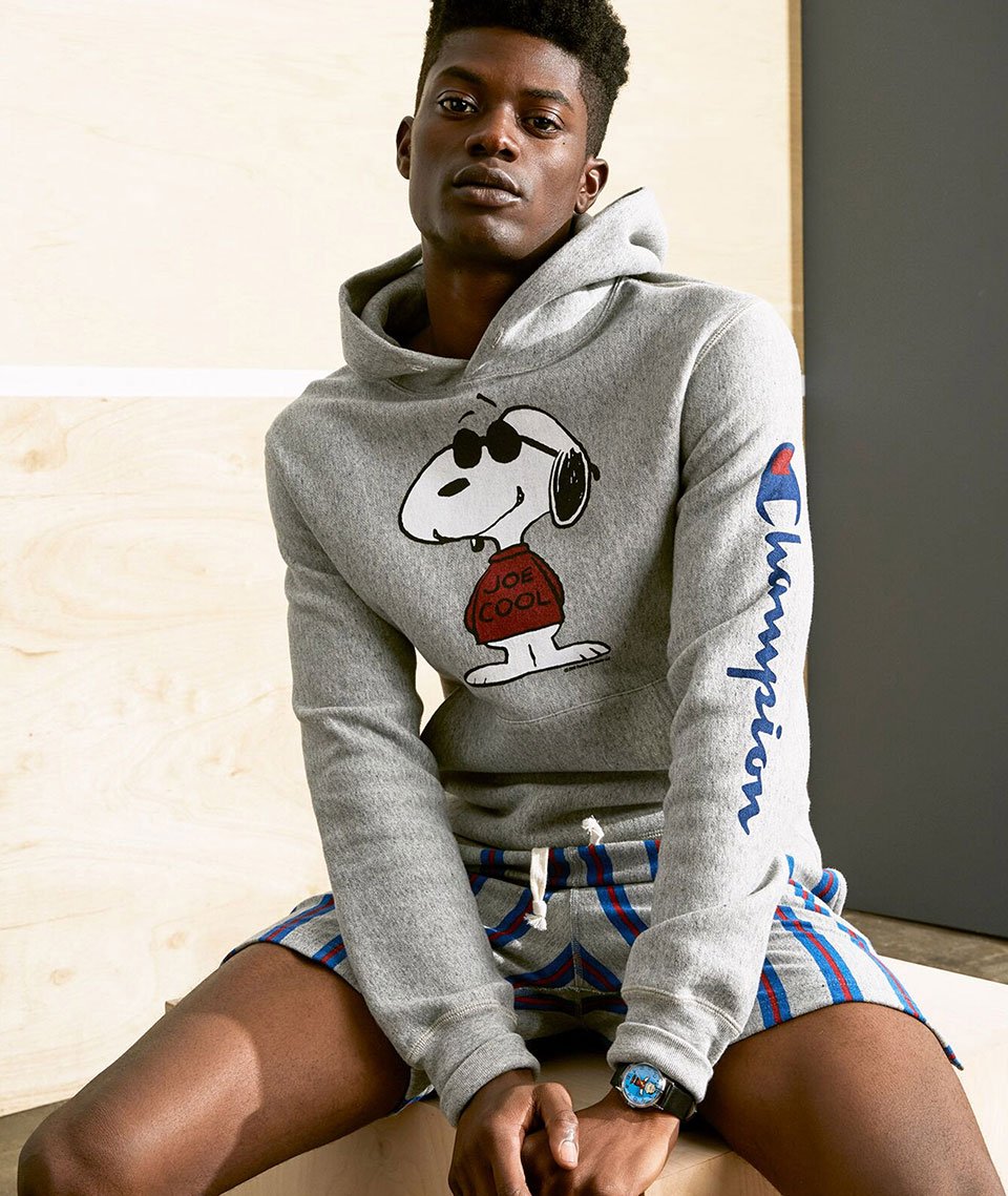 Champion best sale hoodie snoopy