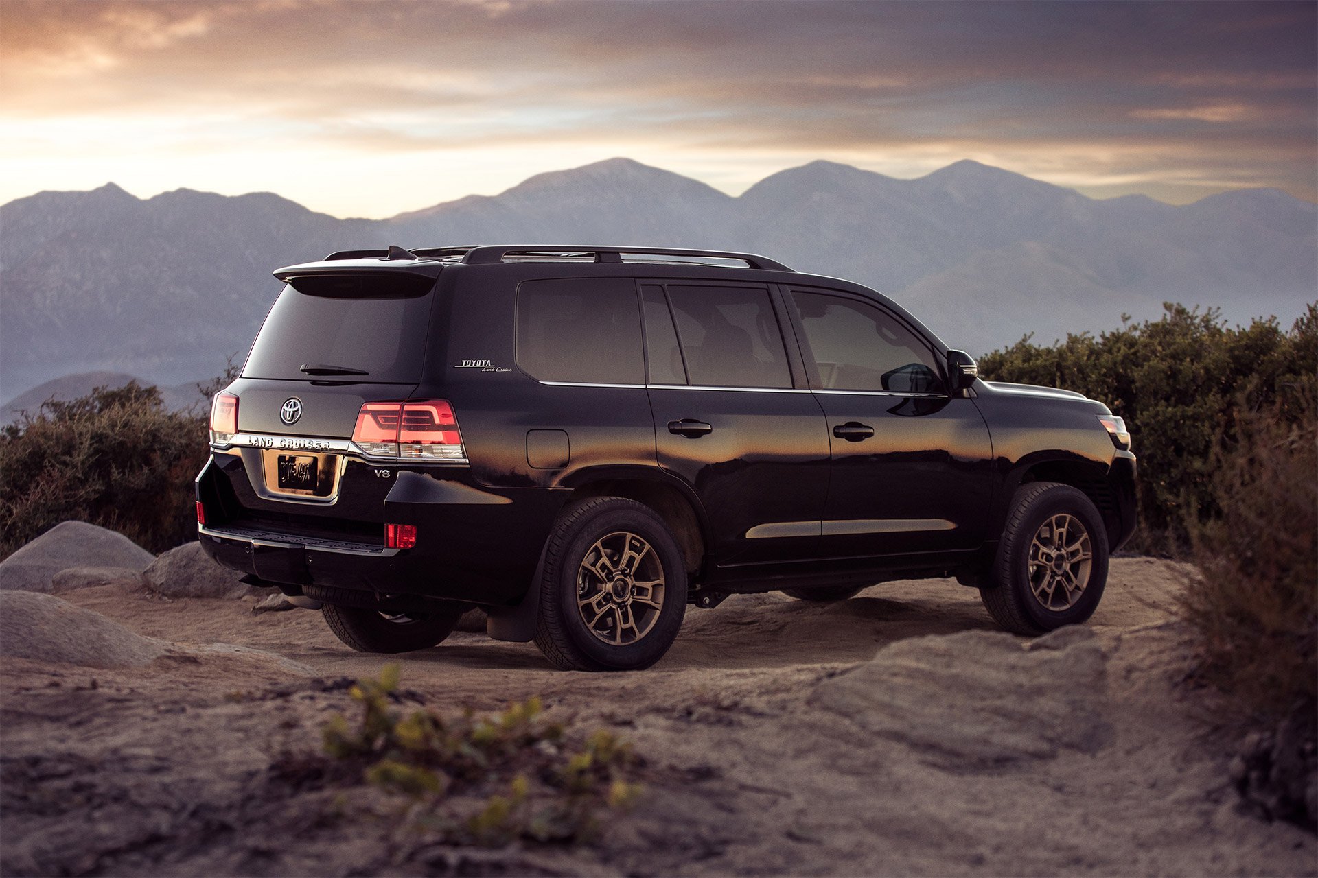 2020 Land Cruiser Heritage Edition