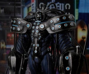 Gantz:O Hard Suit Statue