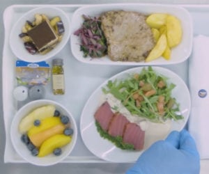 Why Airplane Food Tastes Bad