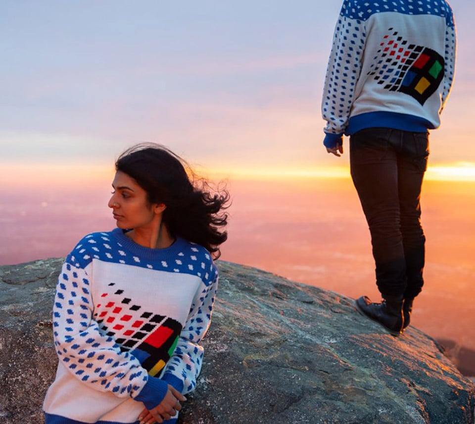Microsoft Windows 95 Sweater