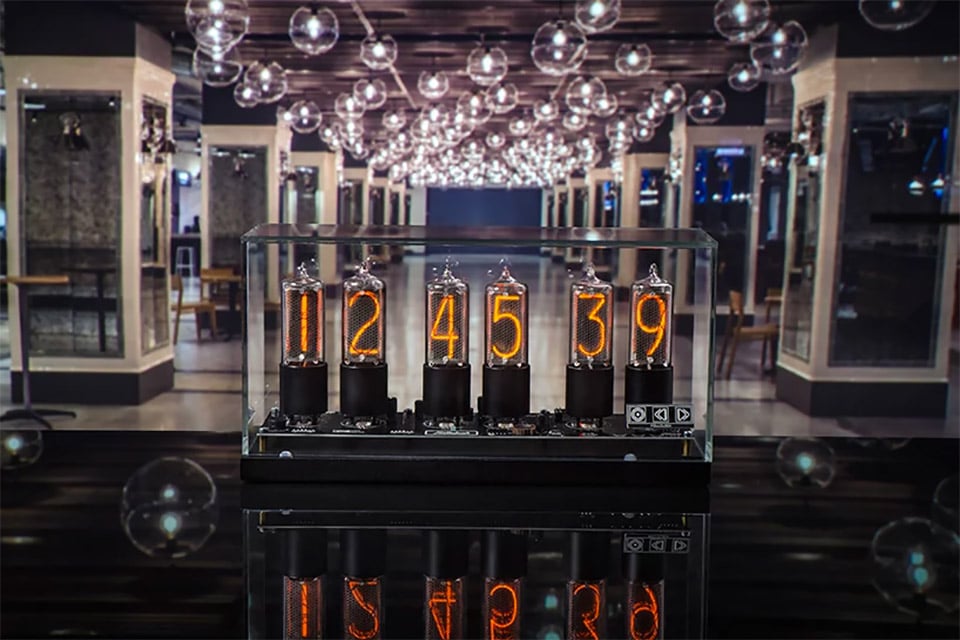 Millclock ZIN18 Nixie Tube Clock