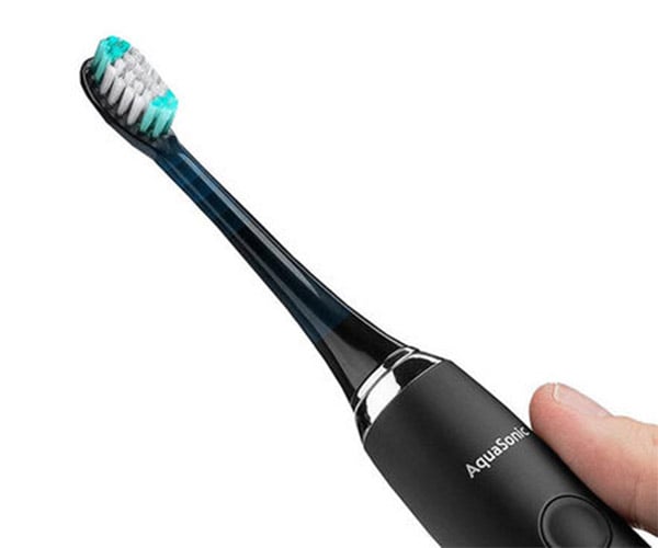 AquaSonic Black Toothbrush Kit