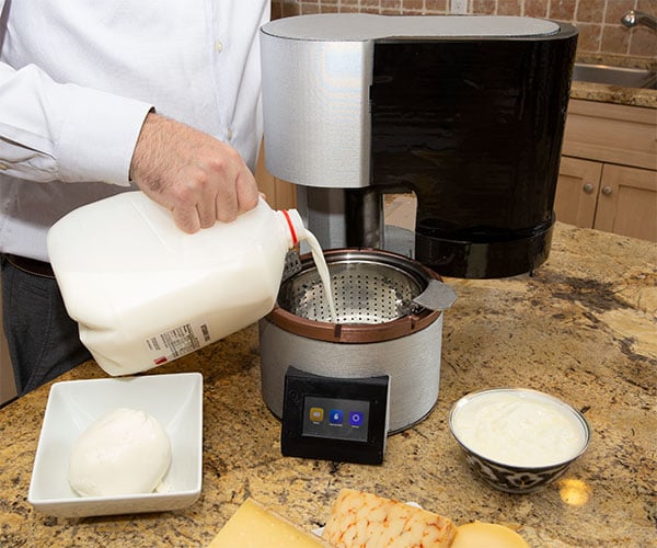 fromaggio  The World's First SMART Home Cheese Making Machine by Fromaggio