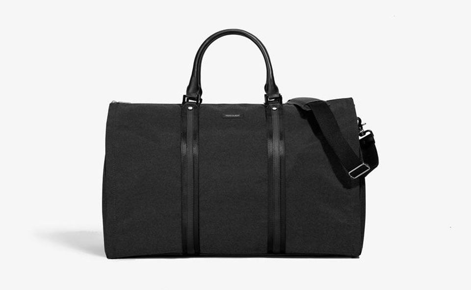 This Foldable Garment Bag Turns into a Stylish Duffel