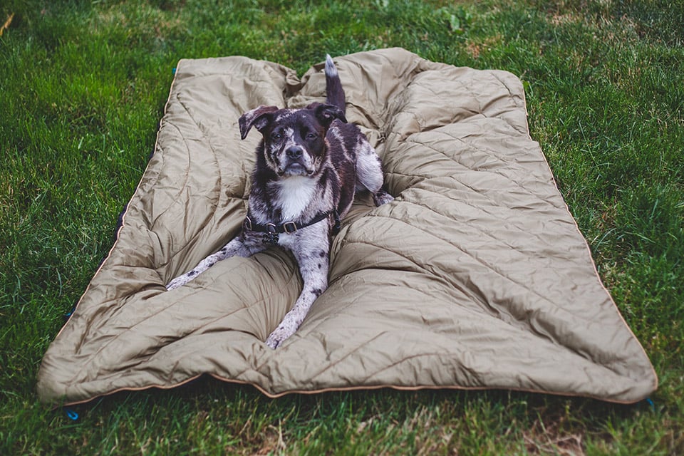 The Rumple Ground Cover Blanket Keeps You Dry and Cozy on ...