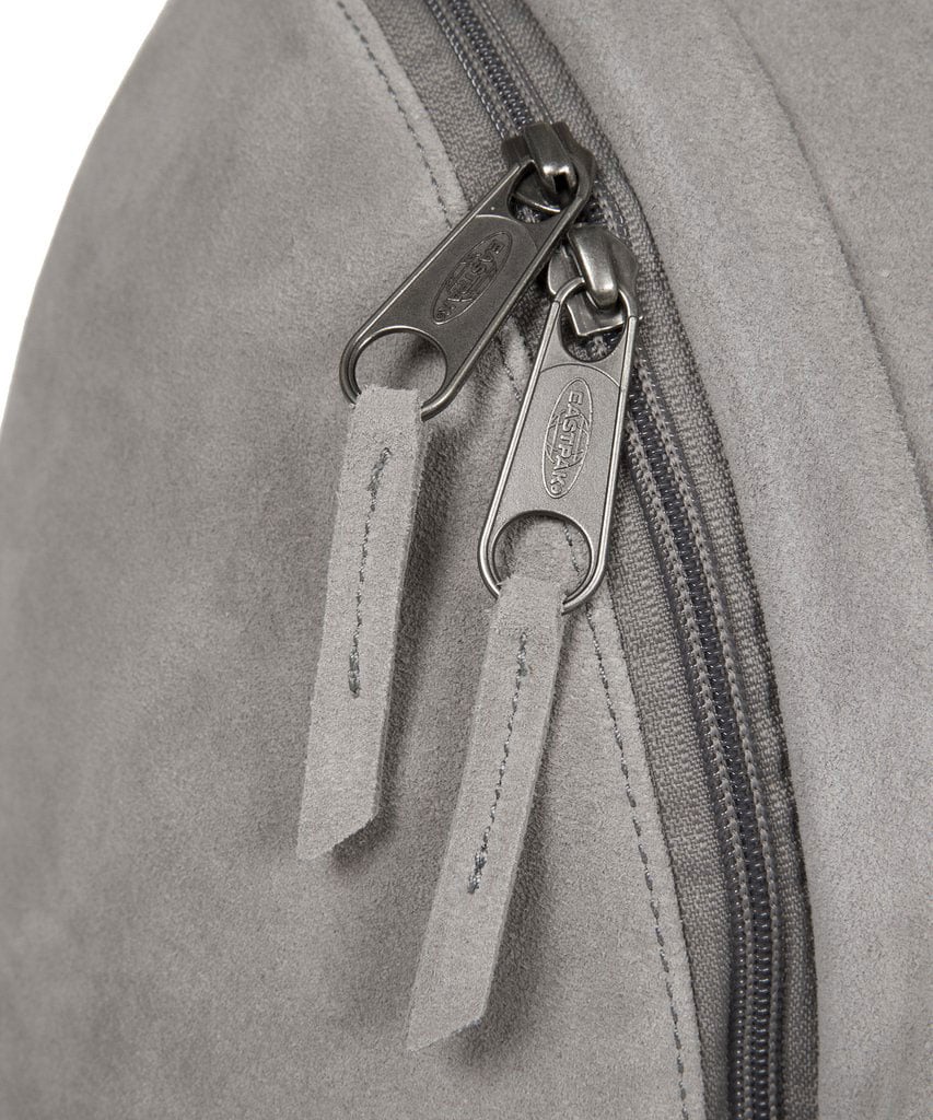 drempel Vies zeven Todd Snyder Refreshes Eastpak's Classic Backpack in Grey Suede