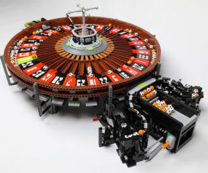 LEGO Roulette Machine