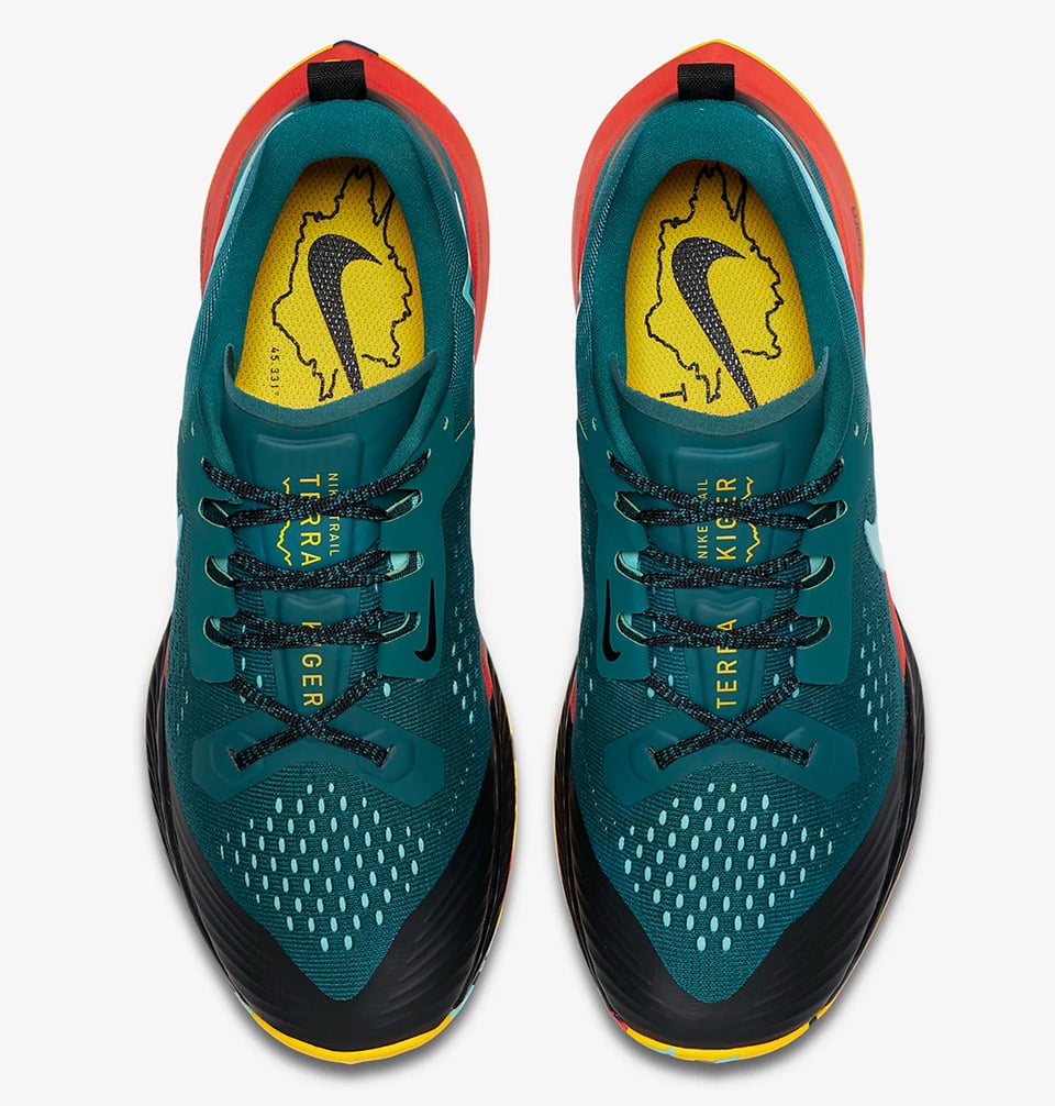 provocar postura Barbero The Nike Air Zoom Terra Kiger 5 Gives Runners Grip on Varied Terrain