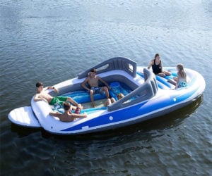 Speedboat Float