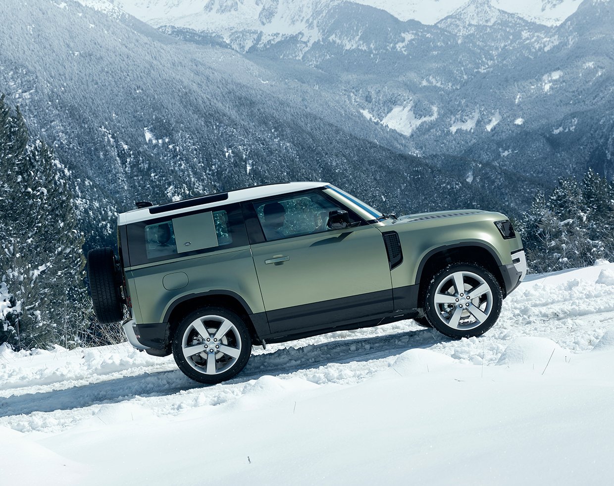 2020 Land Rover Defender