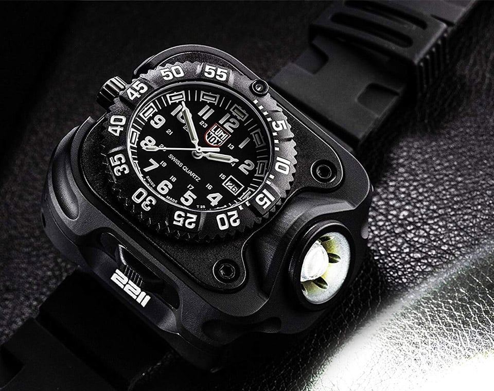 SureFire 2211 WristLight Watch