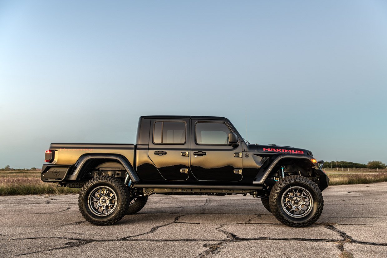 hennessey gave the jeep gladiator a 1000hp hellcat v8