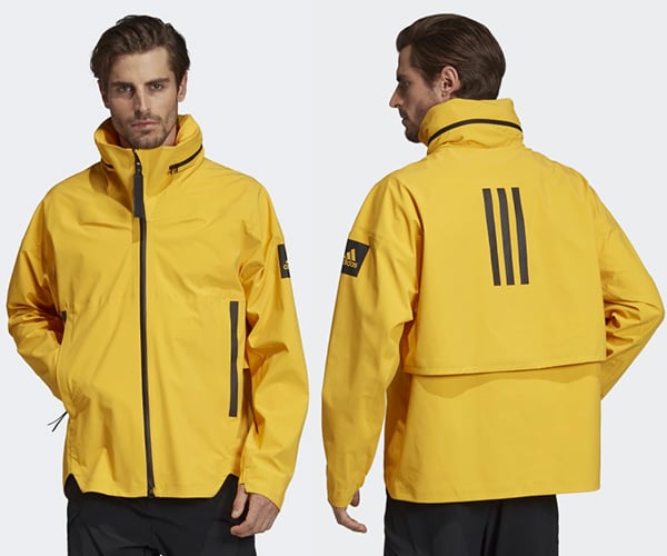 the Weather out with the Myshelter Rain Jacket